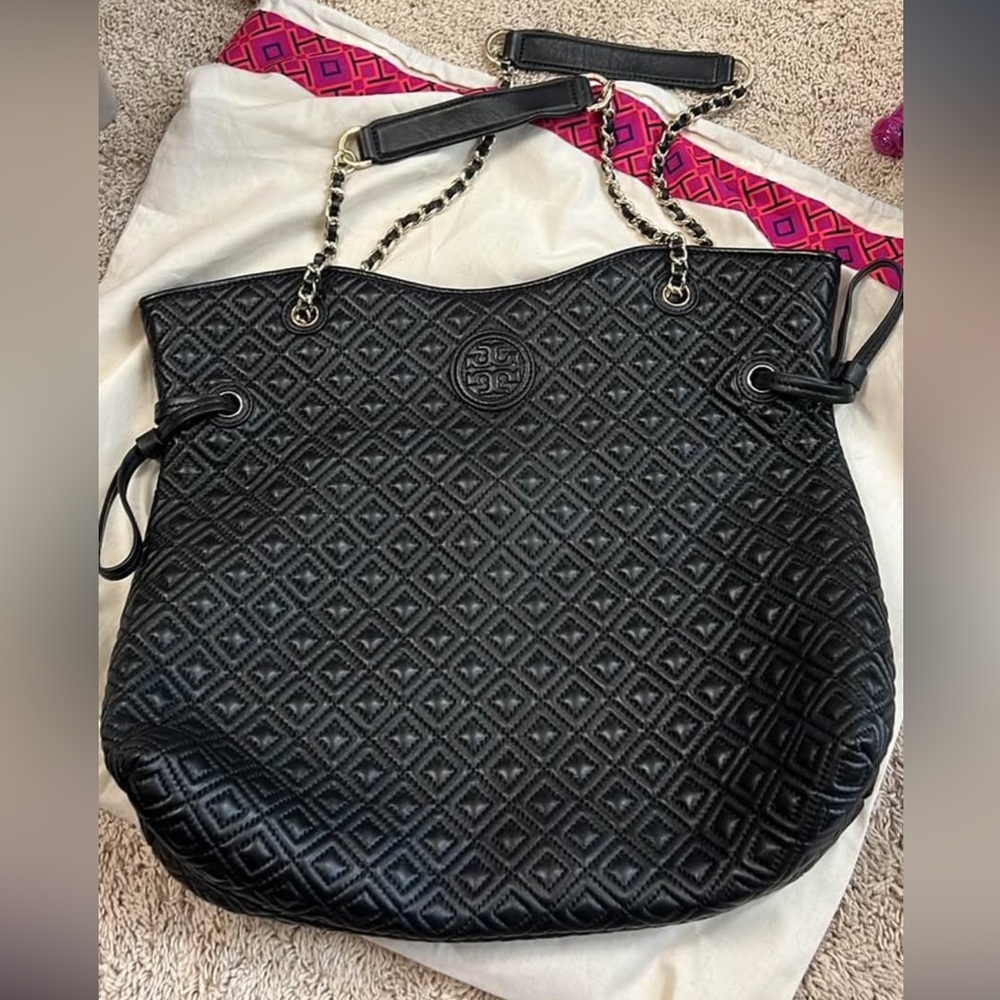 Tory Burch Marion Quilted Slouchy Tote